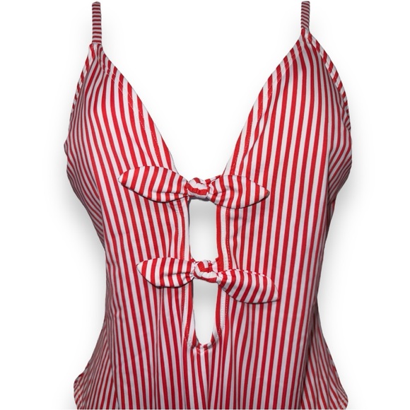 Xhilaration Bow Ties Red And White One Piece Swimsuit Size Large - Picture 3 of 5